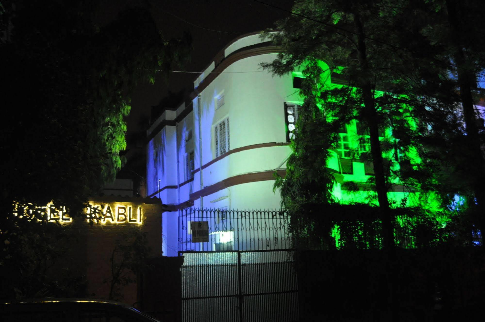 Hotel Kabli Új-Delhi Kültér fotó